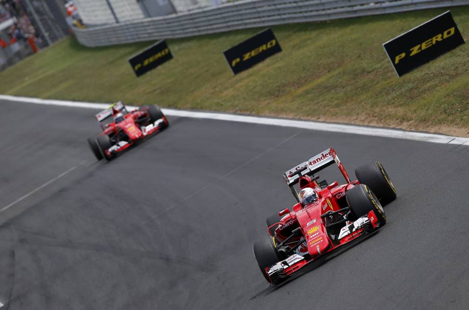 Per molti giri  la Ferrari a dominare con Vettel e Raikkonen